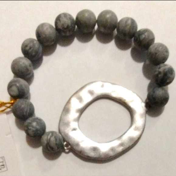 SEMI Precious Agate & Hammered Metal Stretch Bracelet - Picture 2 of 3